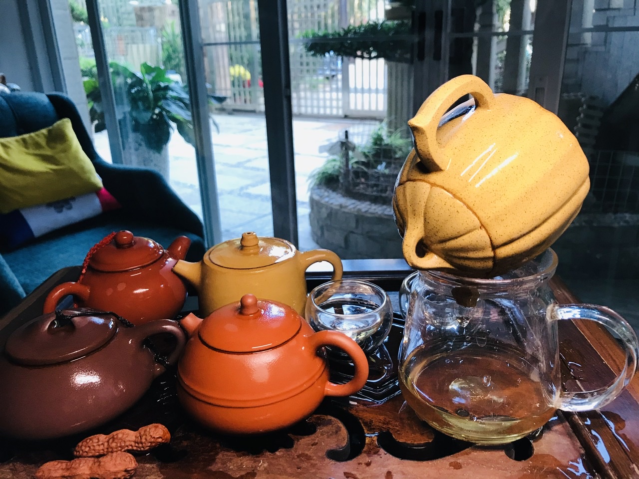 先洗一下茶