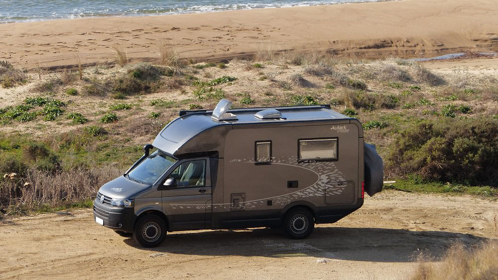 Autark crosser - Rast auf Sardinien.jpg
