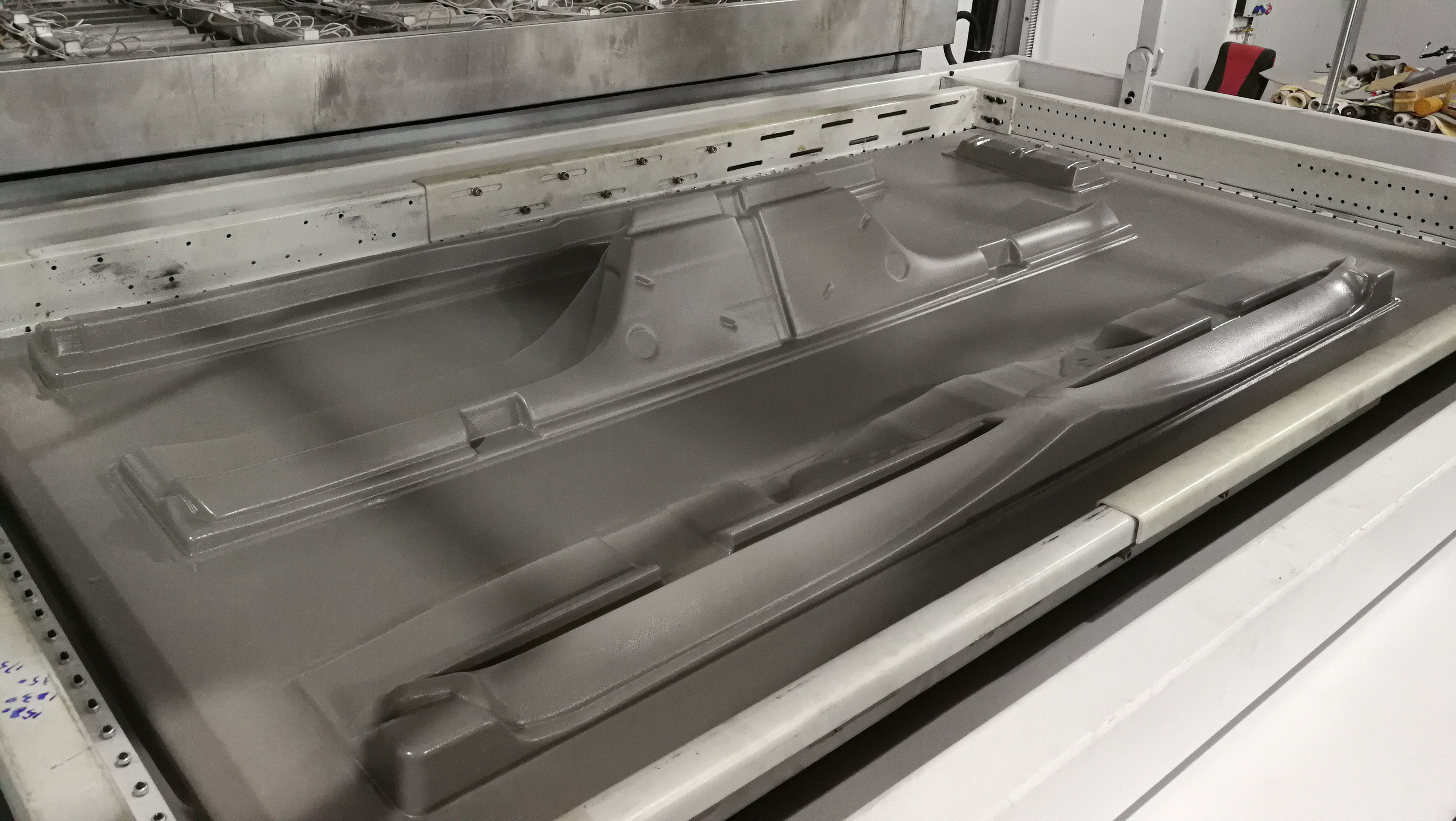 这是吸第三张板子，成型挺到位的，算是成功的。