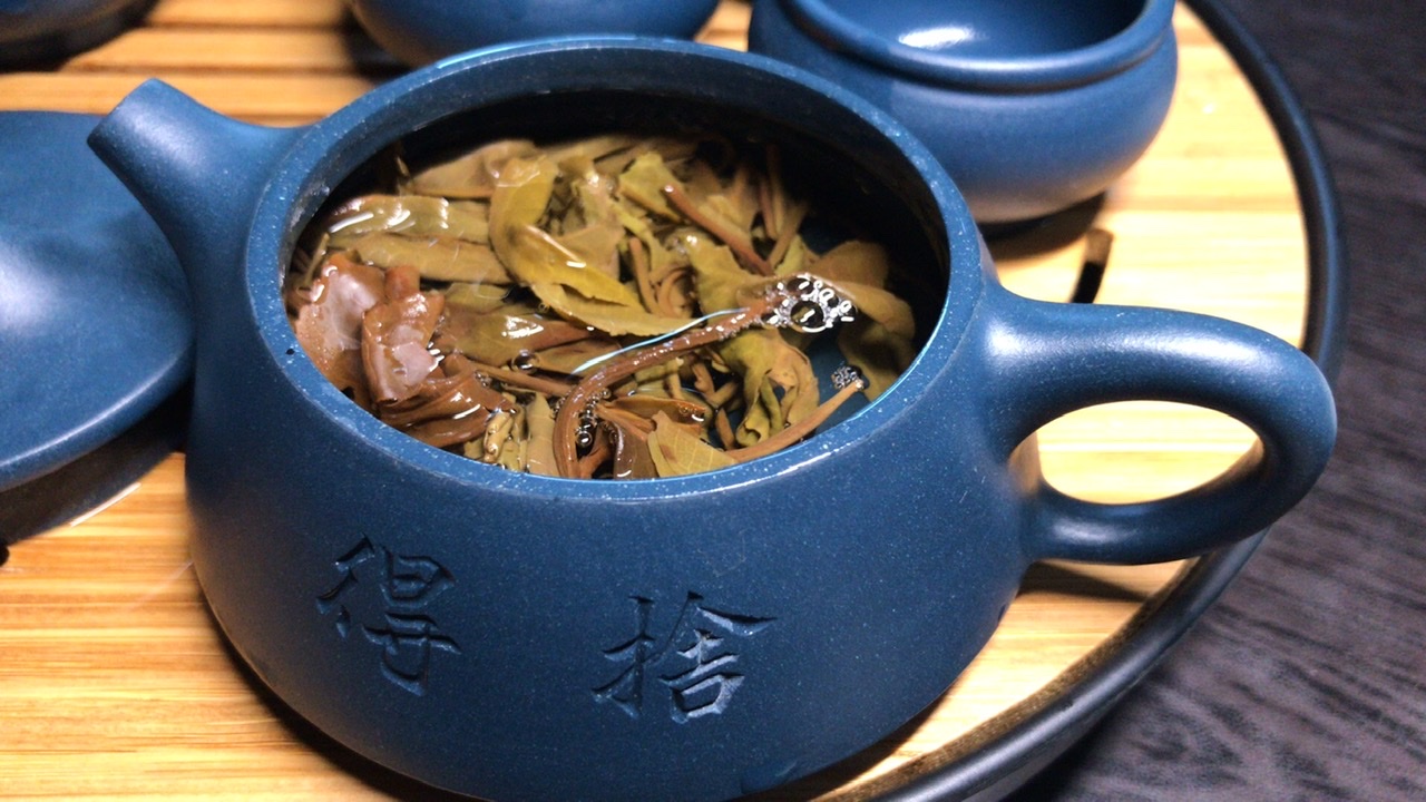 用来泡普洱生茶，散茶很好用。