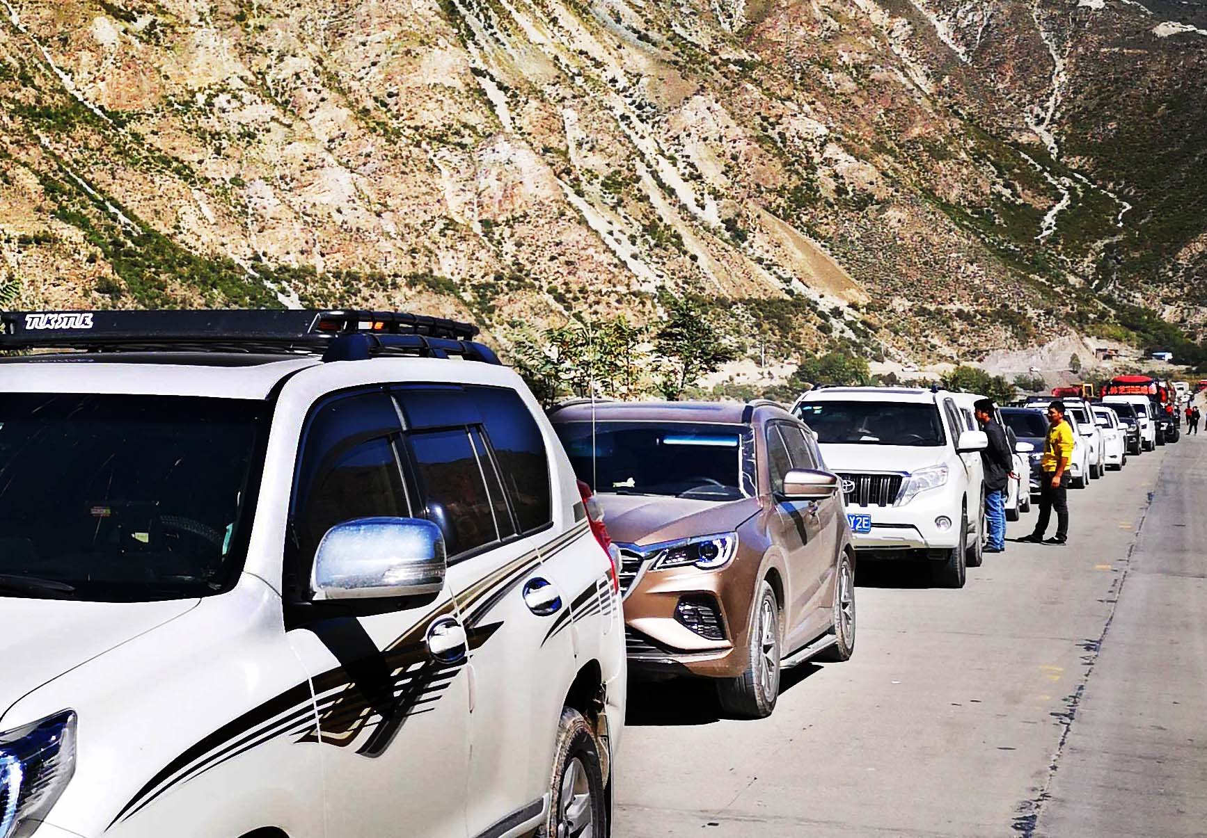 修路堵车是常态