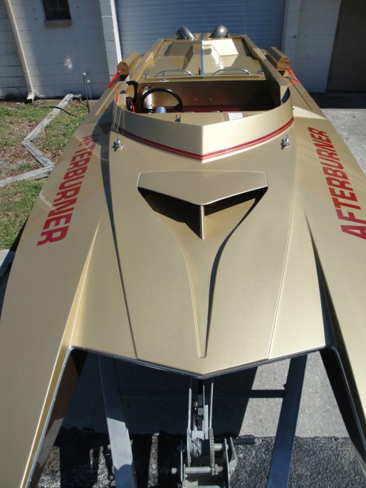 Allison-Jet-Turbine-Powered-Talon-21-Pickle-Fork-Powerboat-11-514x685.jpg