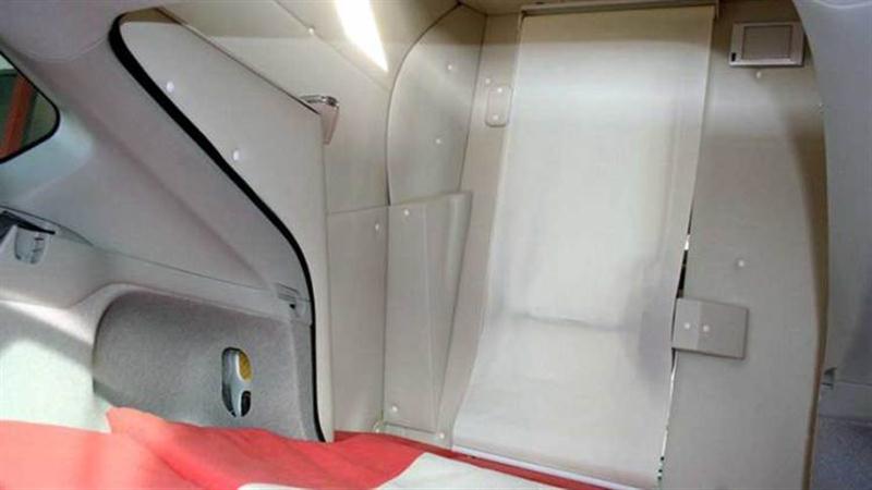 toyota_prius_relax_cabin_camper_conversion_06-Medium.jpg