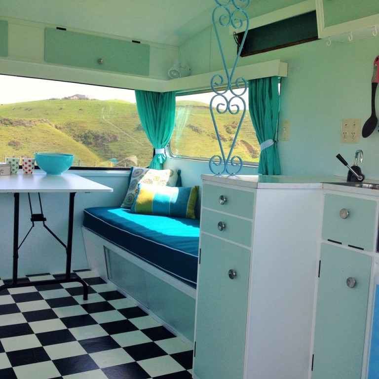 Love-Vintage-Caravans-Peggy2-DIYRV.jpg-768x768.jpg