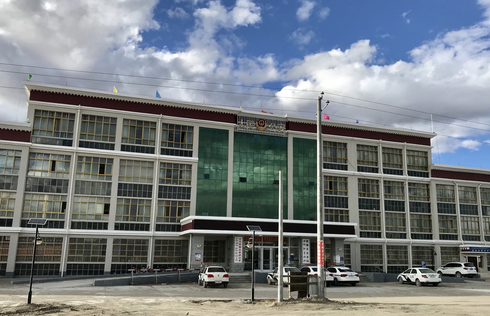 措勤县公安局、政法委。