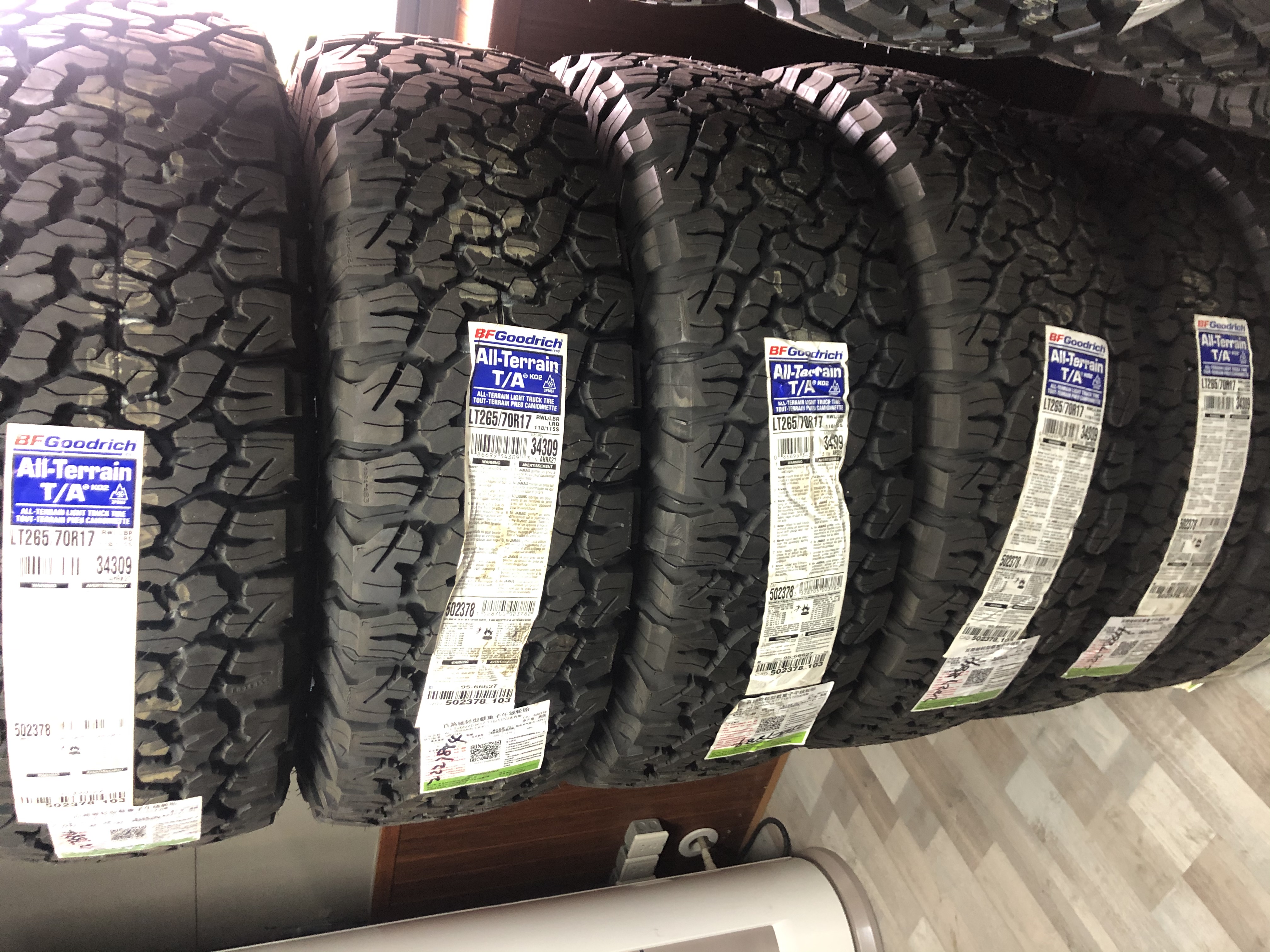 全新百路驰轮胎