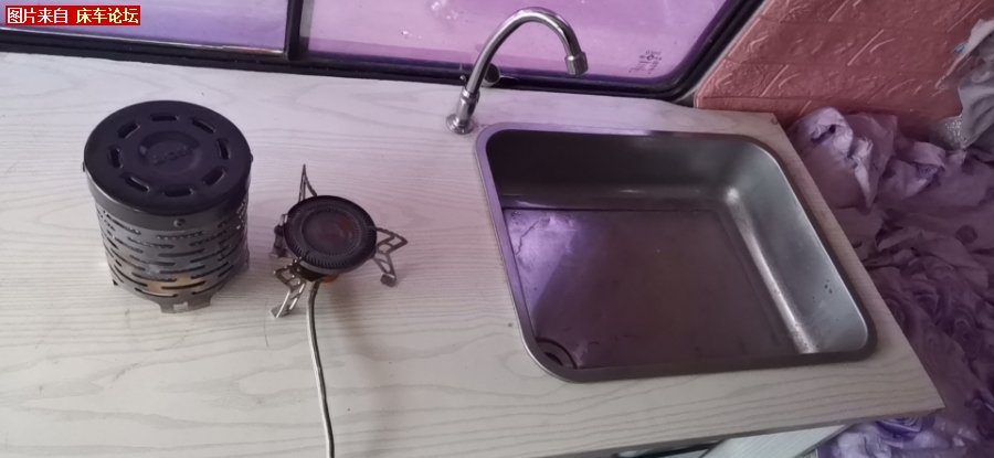 我车上用的这个，比柴暖灵活，更省钱，不太冷的地方可以用，晚上电褥子。长时间零下十度以下住车里还是用柴 ...