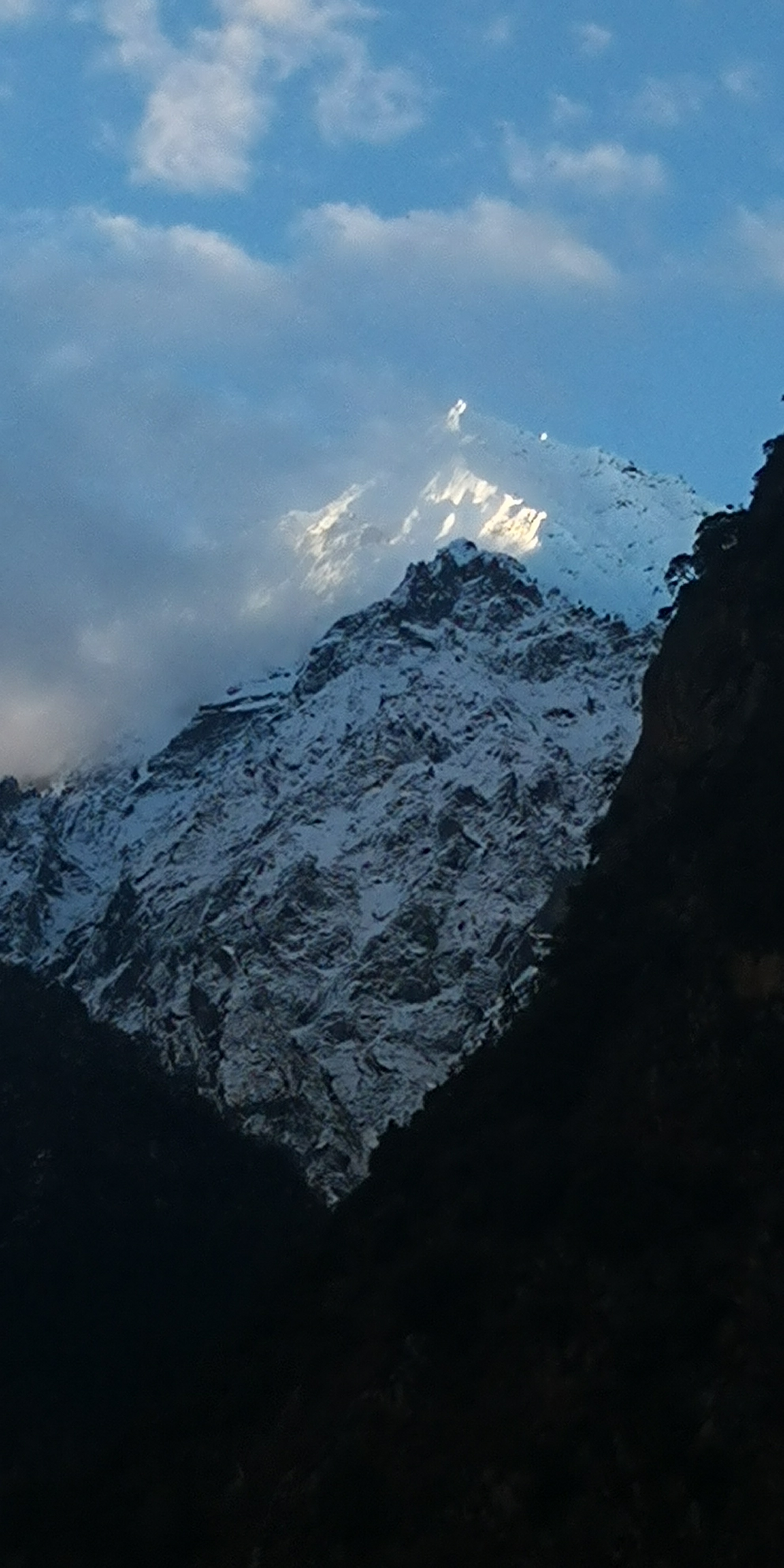 雪山.jpg
