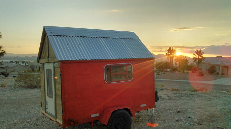 MicroCamper-IInstructables-Dustman01.jpg