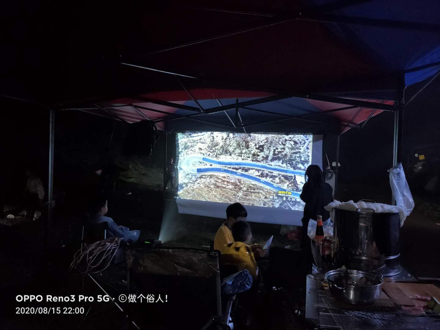 看着2018年童鞋们穿越喜马拉雅的纪录片