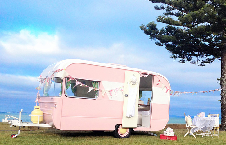 Love-Vintage-Caravans-MaryLou-DIYRV.jpg.jpg