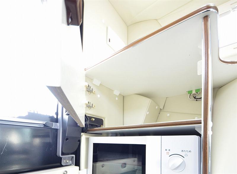 toyota_prius_relax_cabin_camper_conversion_27-Medium.jpg