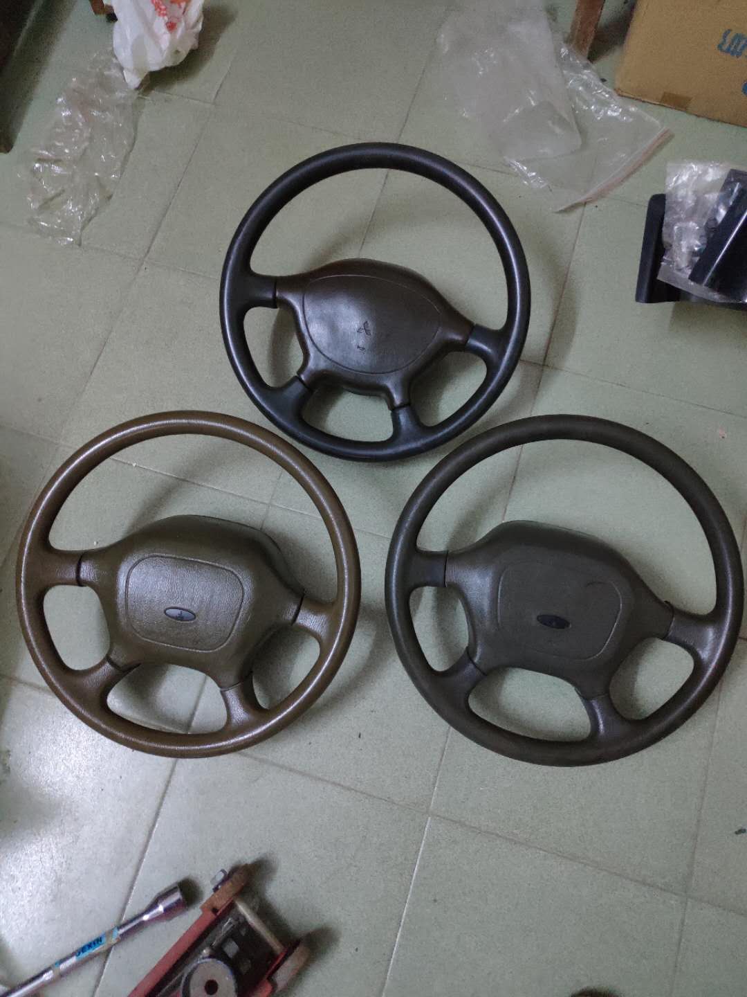 四副方向盘打包200一个