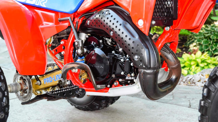 Honda-ATC-250R-Exhaust-740x416.jpg