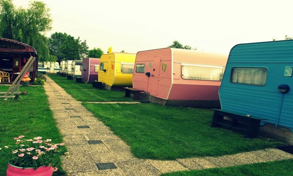 lucky_lake_hostel_amsterdam_m.jpg