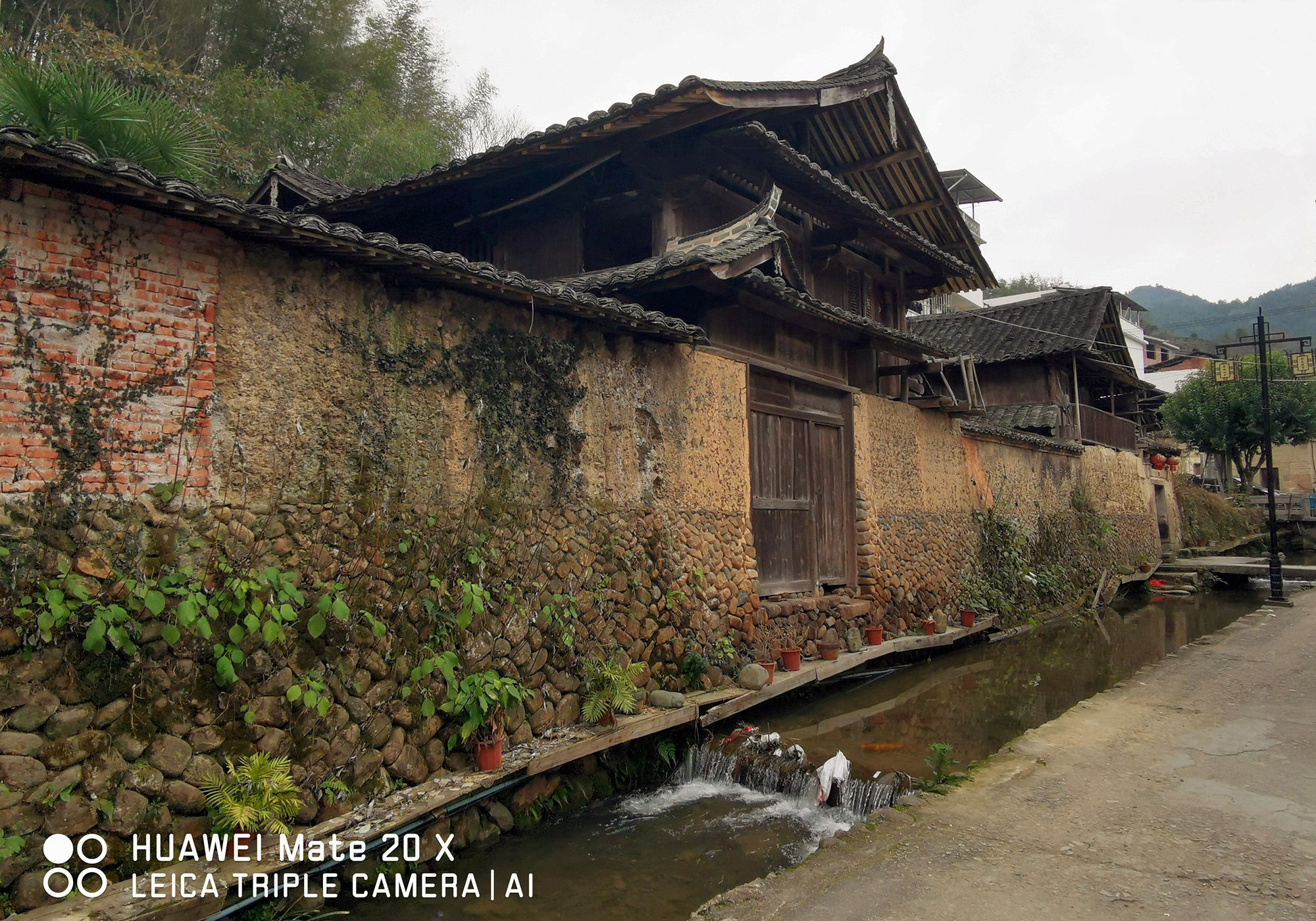 进士宅邸外观尚可