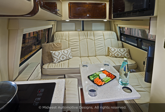 MIDWEST - passage144 Lounge Cabin.jpg