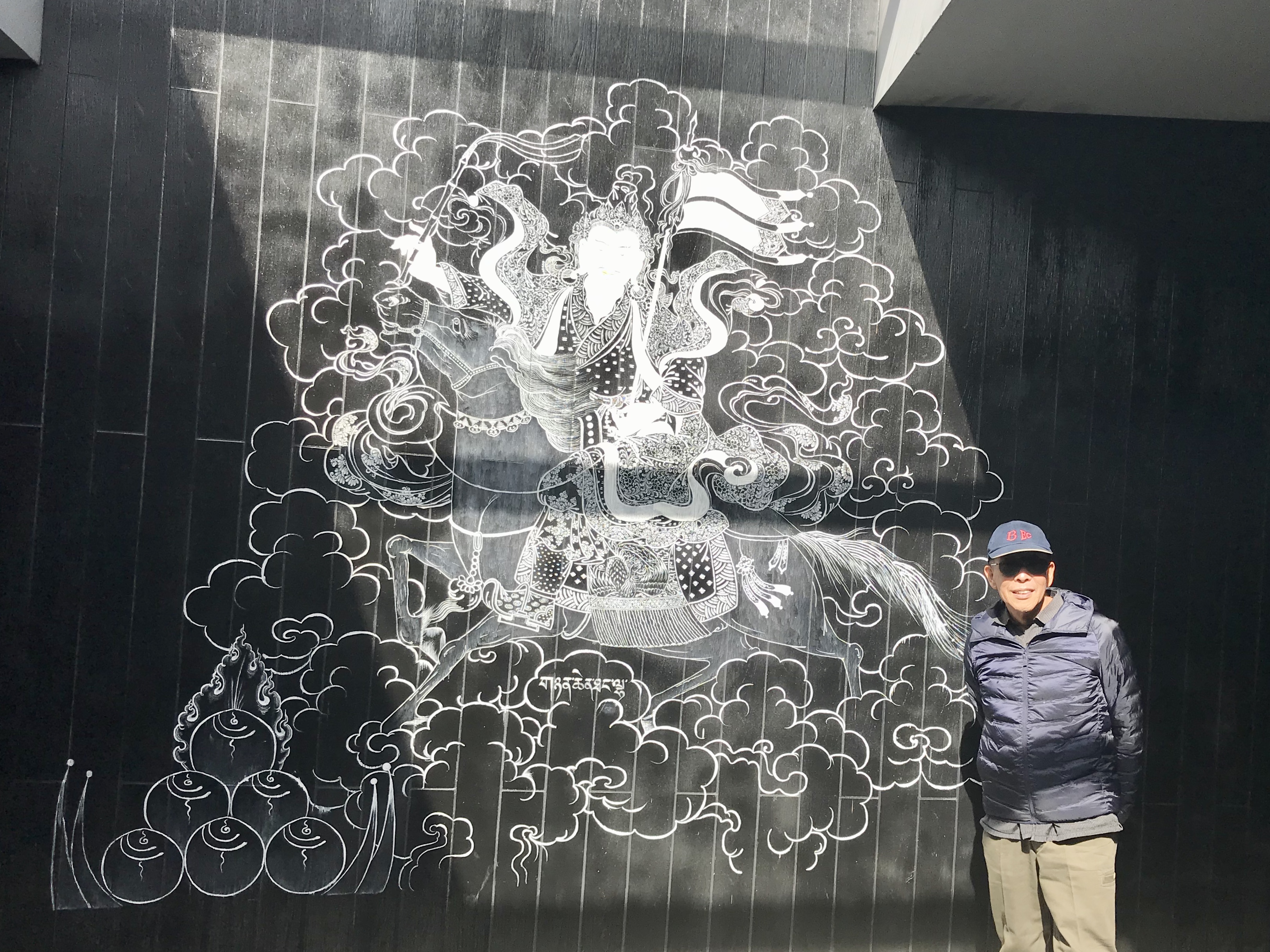 观景台通道的壁画。