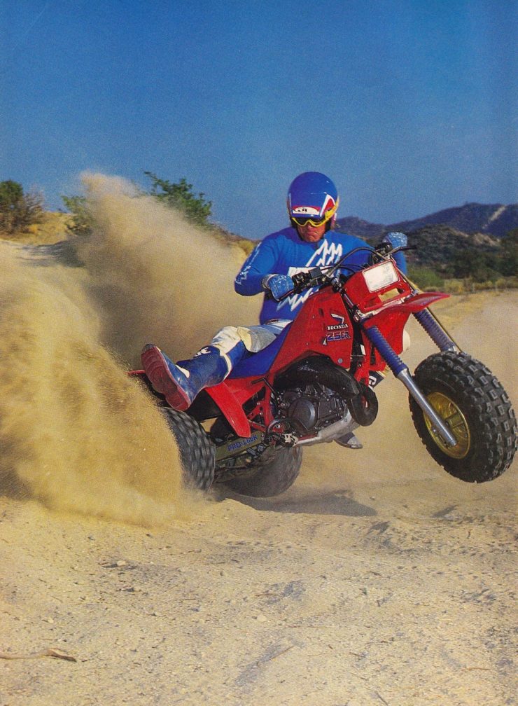 Honda-ATC-250R-Racing-740x1008.jpg