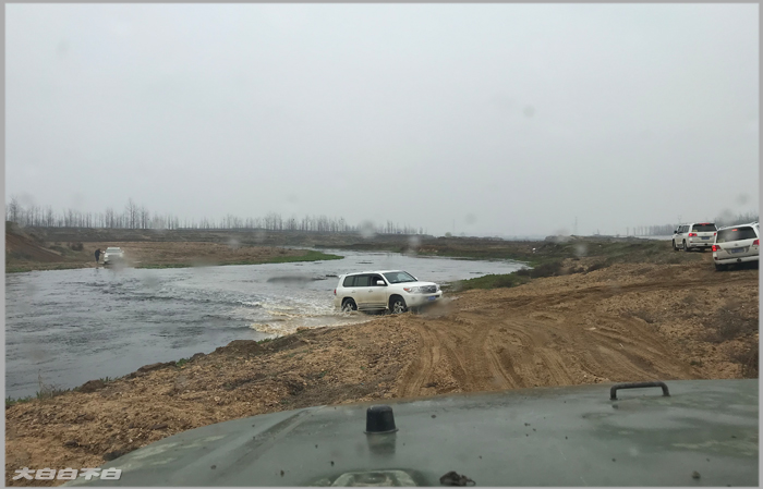 山是山，河是河。。。。