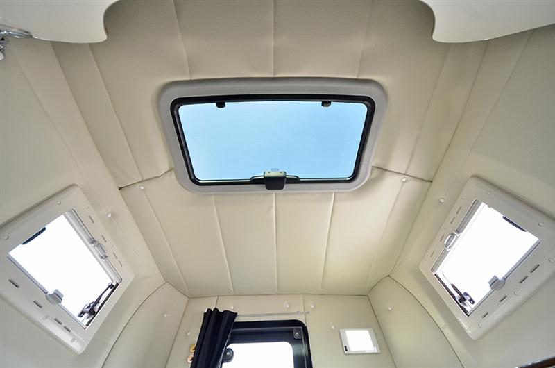 toyota_prius_relax_cabin_camper_conversion_24-Medium.jpg
