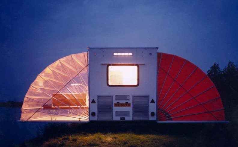 Best-Cool-Caravans-Camper-Vans-RVS-Ideas-for-Traavel-Trailers58.jpg