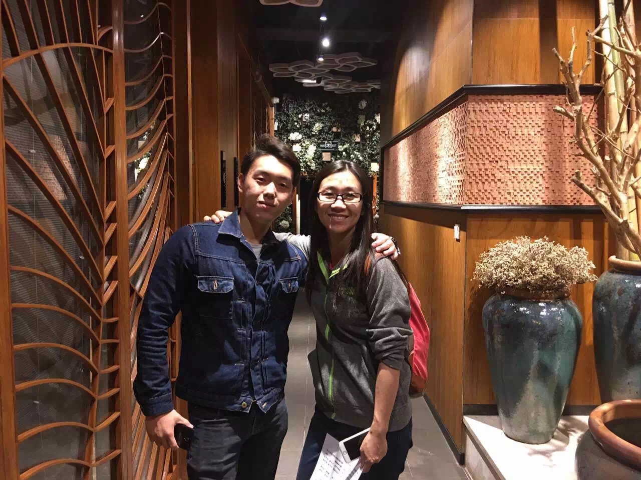 餐厅装修有品位，关键牛肉好吃还打折[可爱][可爱]