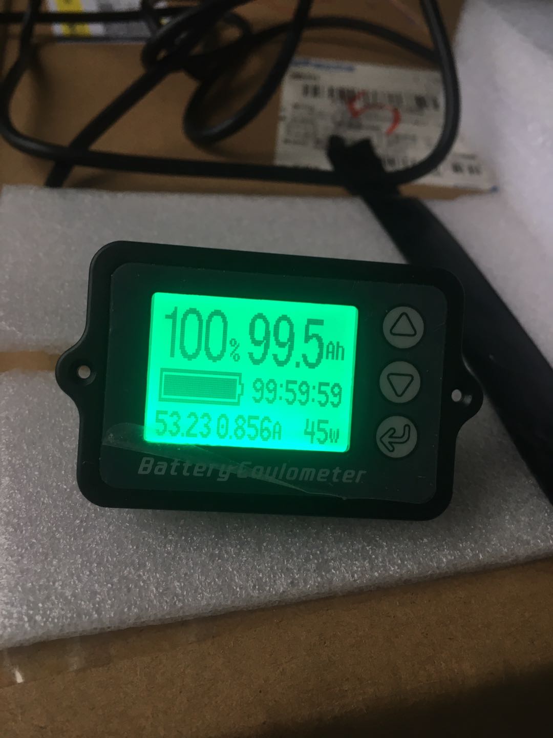 再看看用电情况，，标称45W的冰箱，在运行制冷的时候，加上逆变器的节能空耗，，功率在45W， ...
