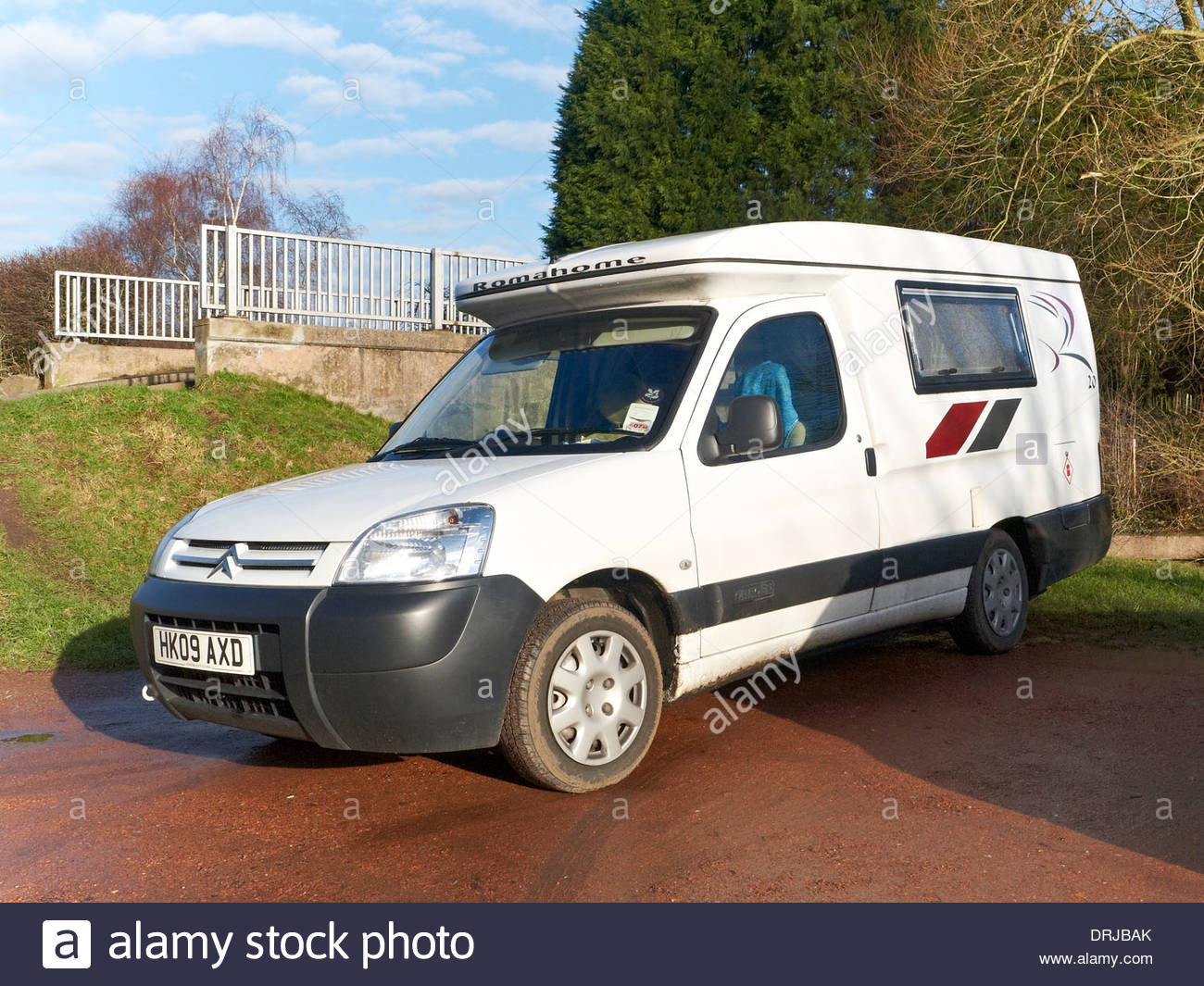 citroen-romahome-camper-van-uk-DRJBAK.jpg