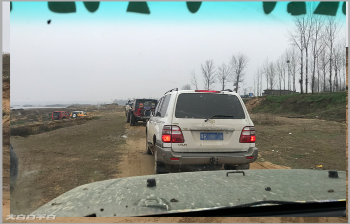 转场，进入两驱作战模式。