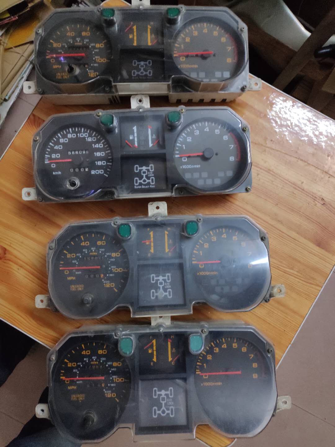 V43V33自动挡拆车大表打包价格150一个