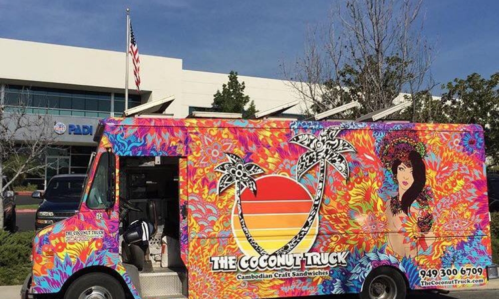 Coconut-Truck-Truck-1000x600.jpg
