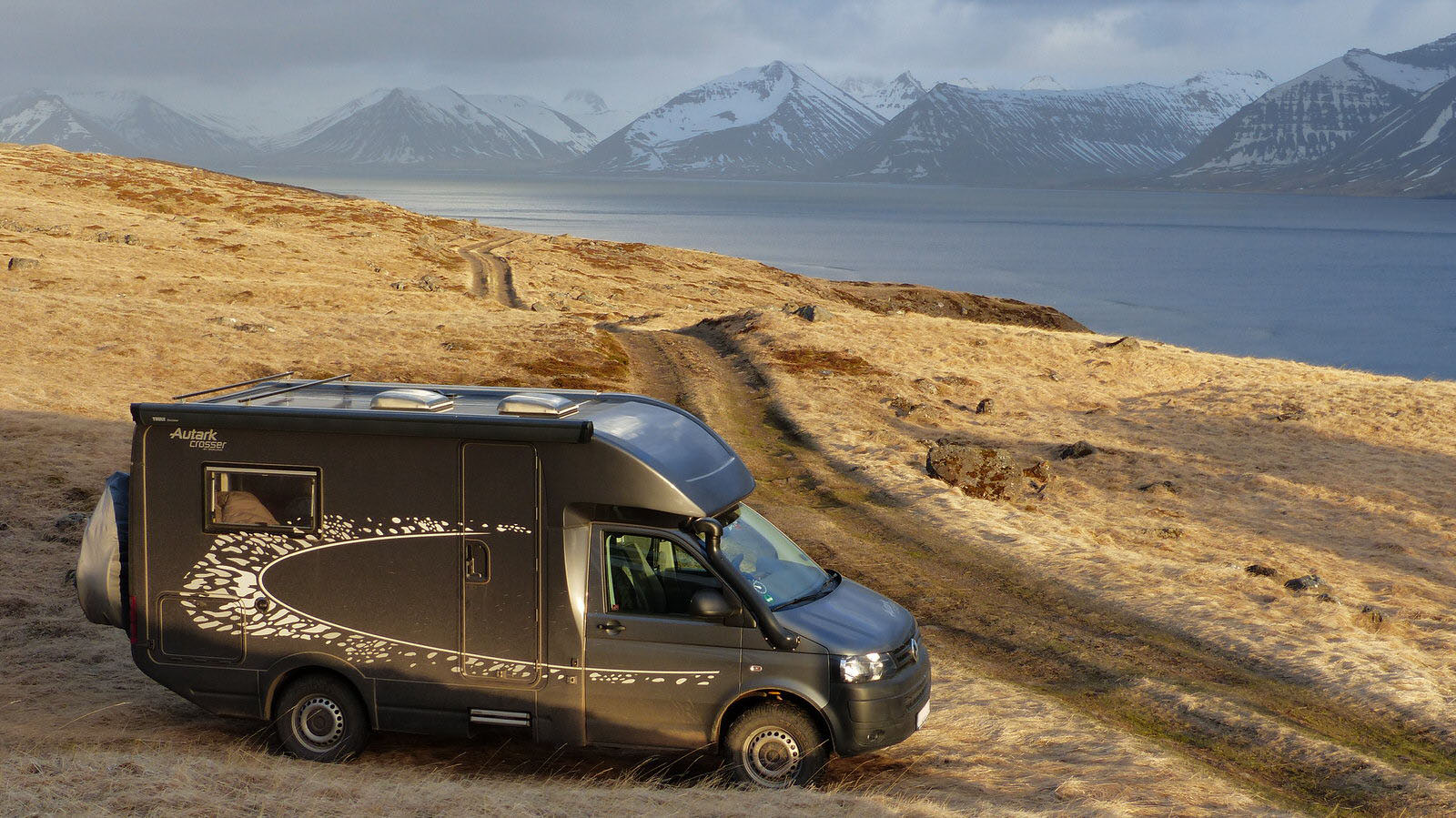 Autark crosser in Island.JPG