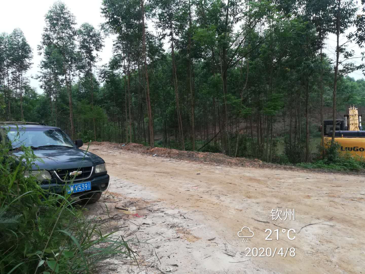 进了工地，老驴就是最帅的哥