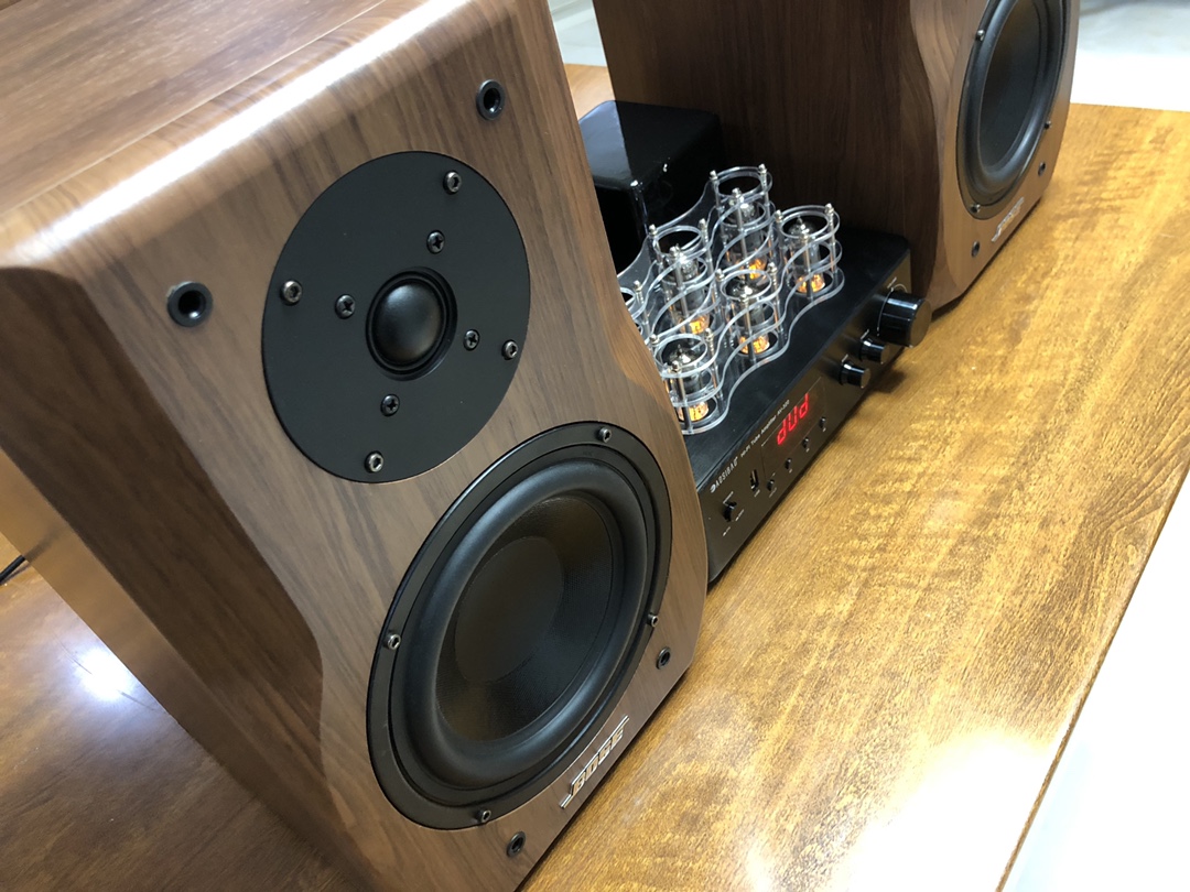 C:\\Users\\Administrator\\Desktop\\新建文件夹 (3)\\微信图片_20201202154305.jpg