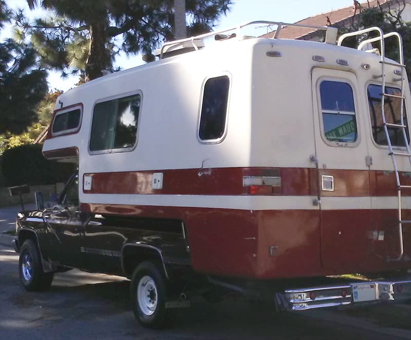 Camper-Restoration-American-Road-1.jpg