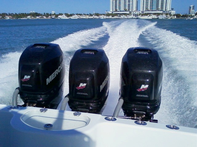 outboard-engines (1).jpg