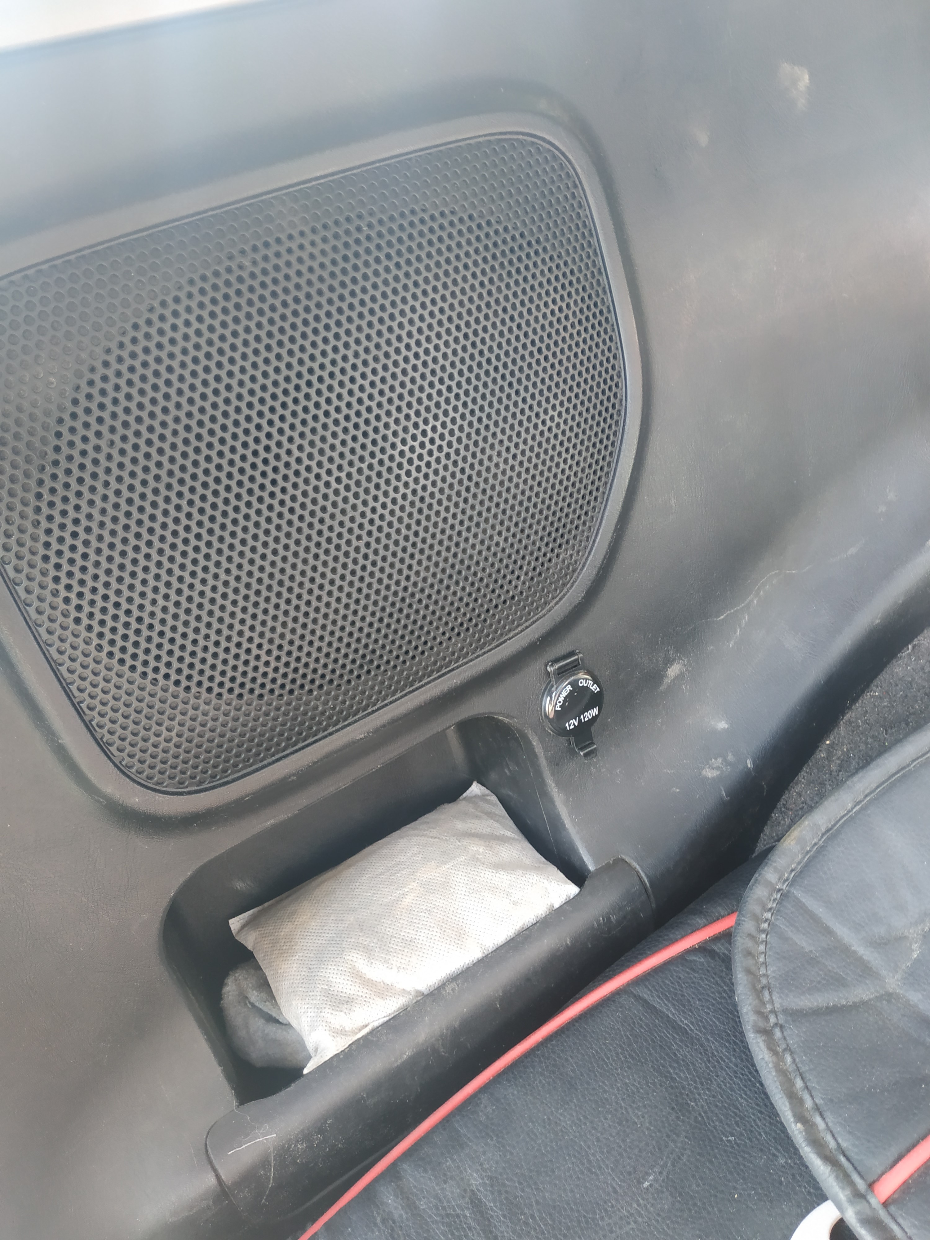 效果怎么样？不用的时候盖住帽子，安全。