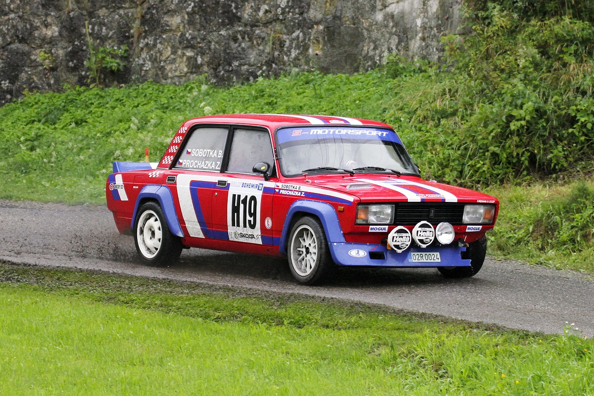 Rally_Bohemia_2011_HS_-_Lada_VFTS.jpg