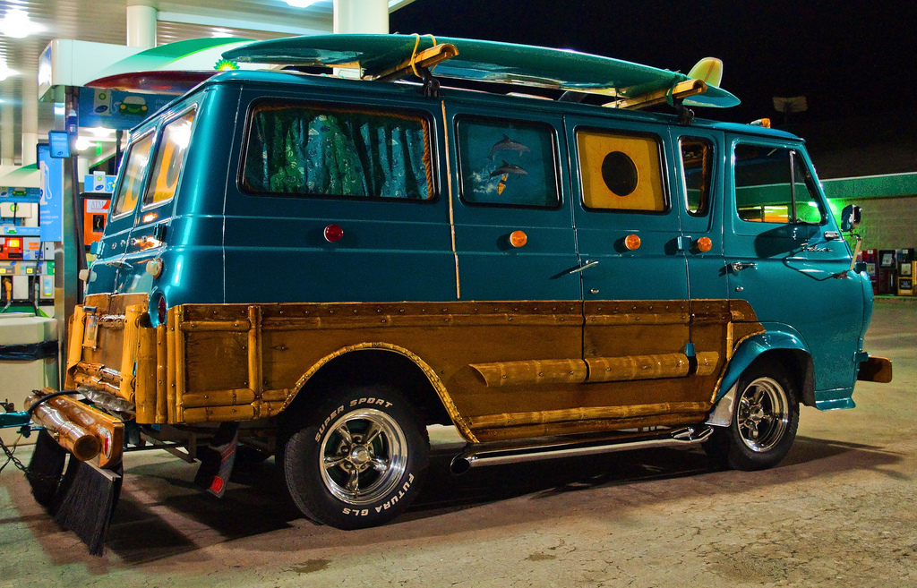 ford-falcon-bamboo-surf-van.jpg