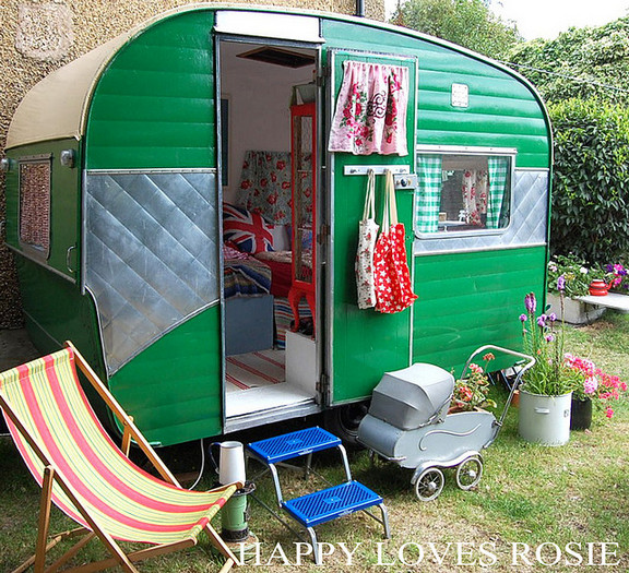 Glamper-Playhouse-remodel-ideas_81.jpg