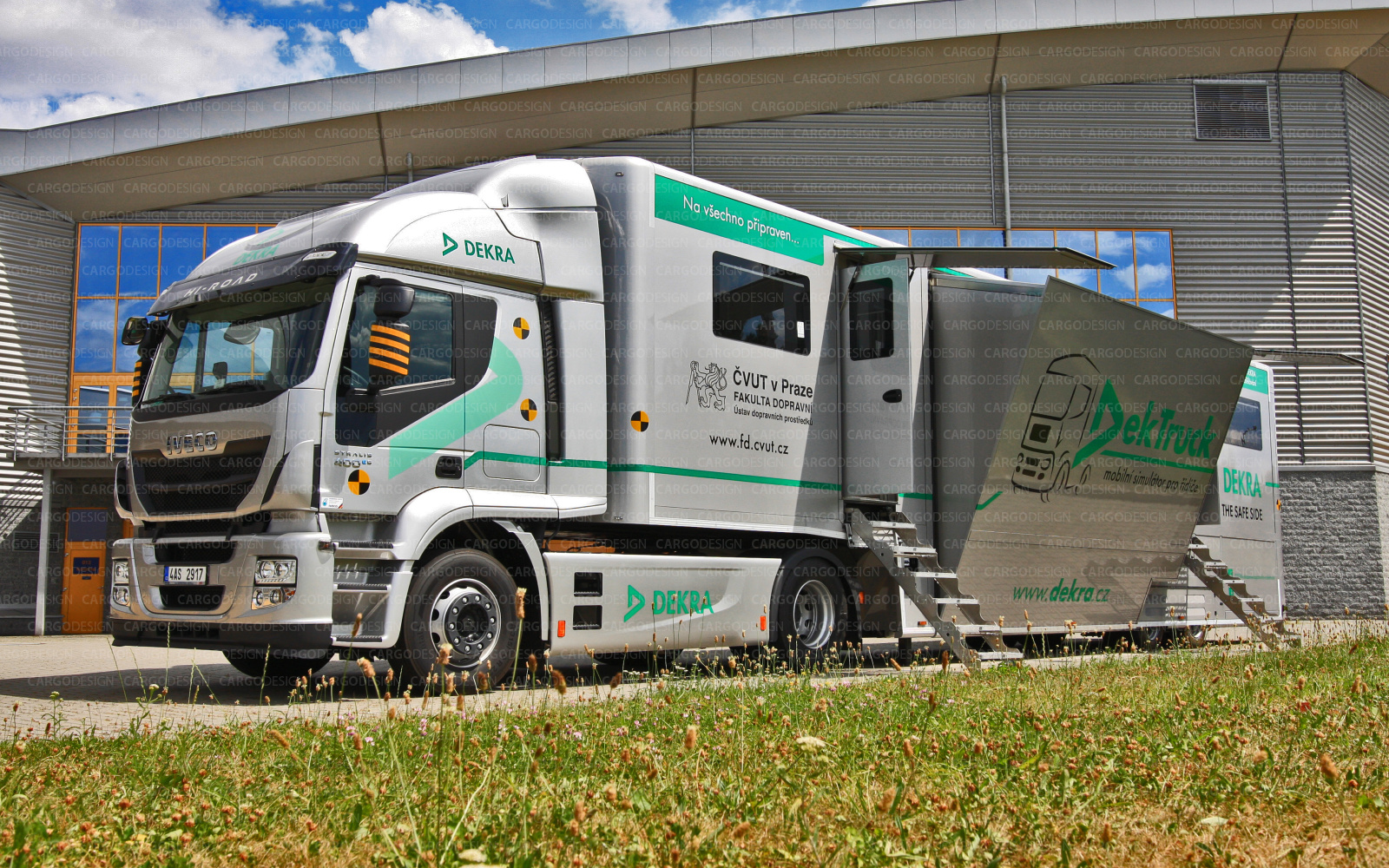 DKR-C-03.jpg
