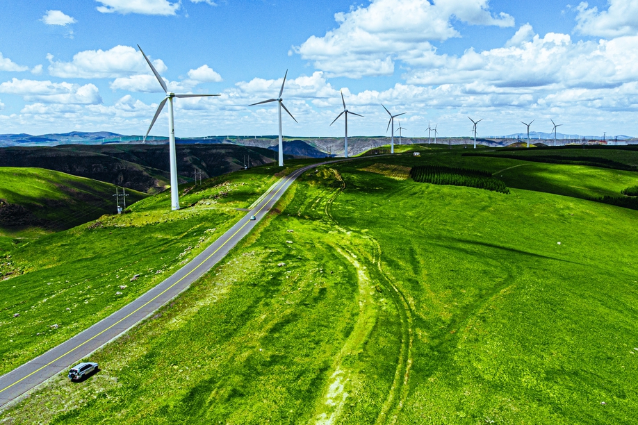 赤峰、通辽的公路路况都不错。