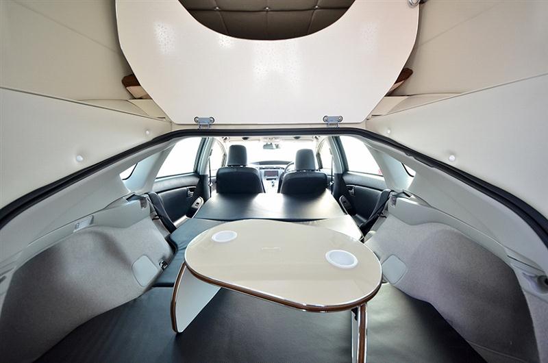 toyota_prius_relax_cabin_camper_conversion_25-Medium.jpg