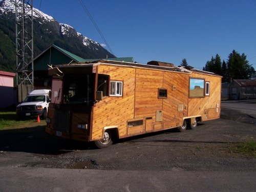 Wooden-rv.jpg