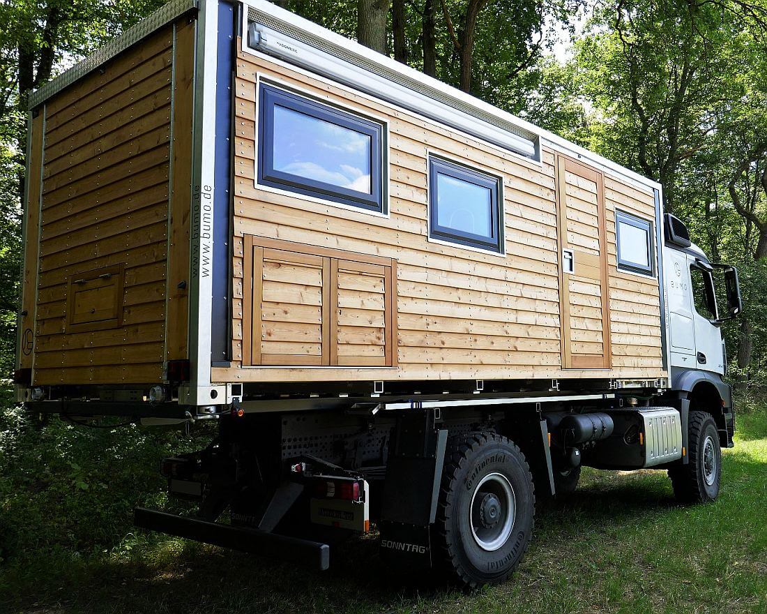 2018-bumo-holz-aufbau-mercedes-benz-03.jpg