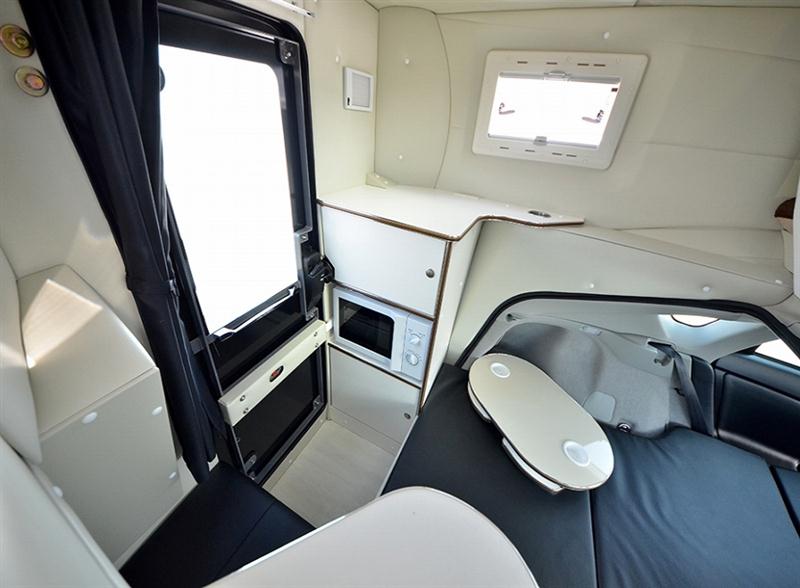 toyota_prius_relax_cabin_camper_conversion_28-Medium.jpg