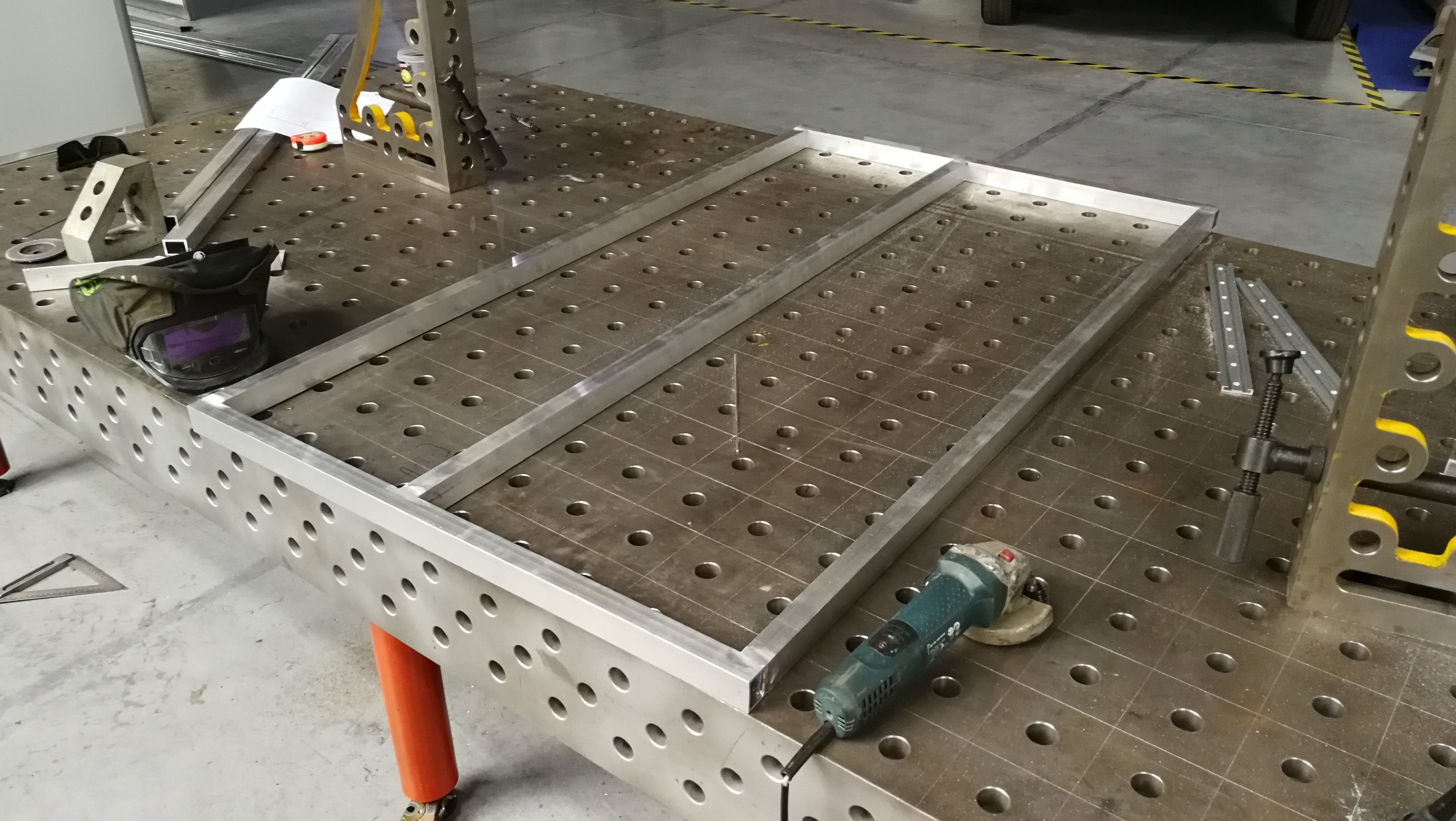 焊个铝合金框架