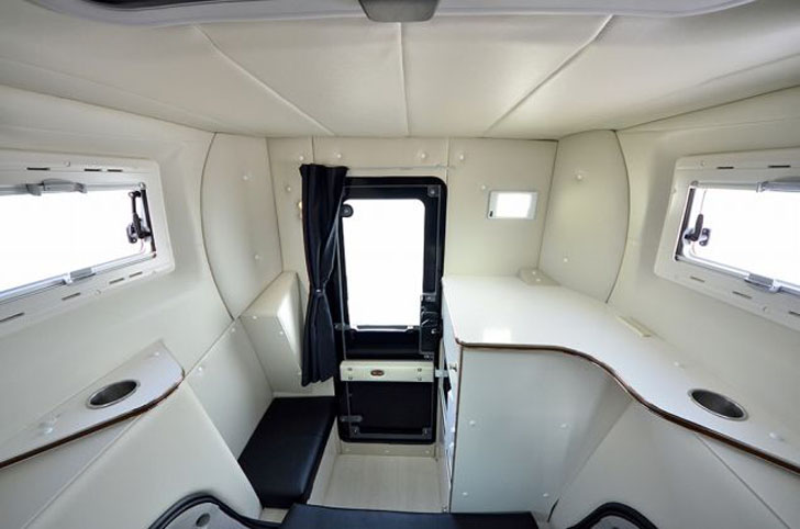 2013-Relax-Cabin-Toyota-Prius-Inside-b.jpg