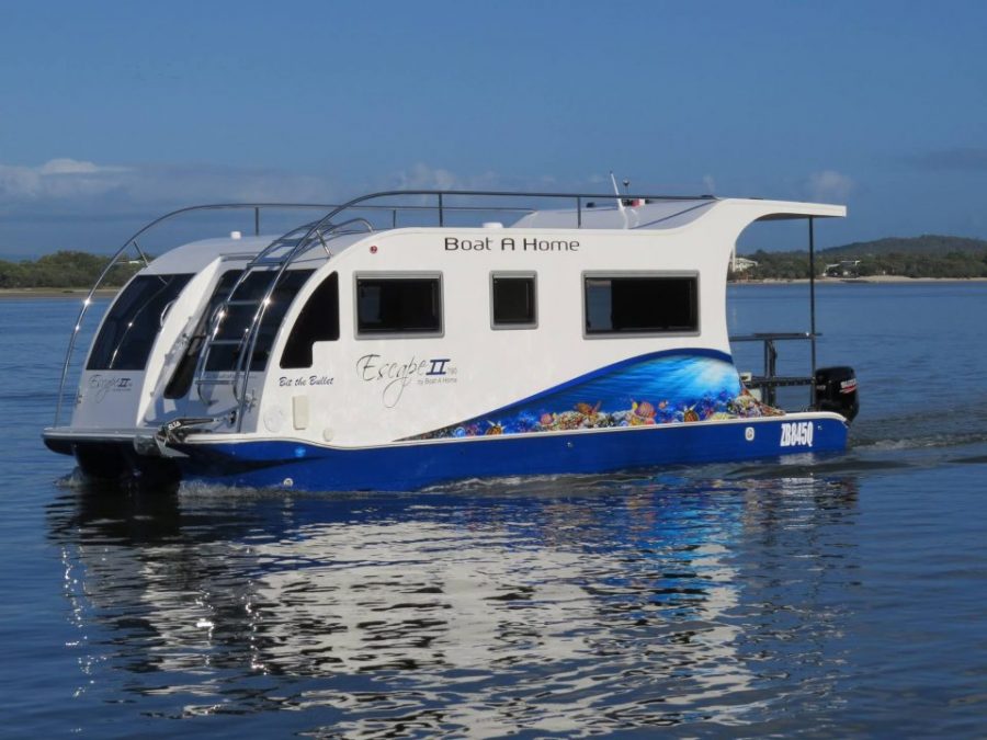 trailerable-houseboat-march-2017-2-e1492917293907.jpg